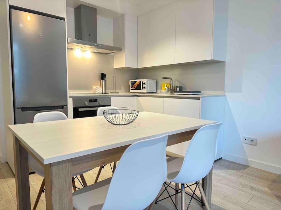 Apartamento New Port, Free Parking Ybh7A Vigo Exterior foto